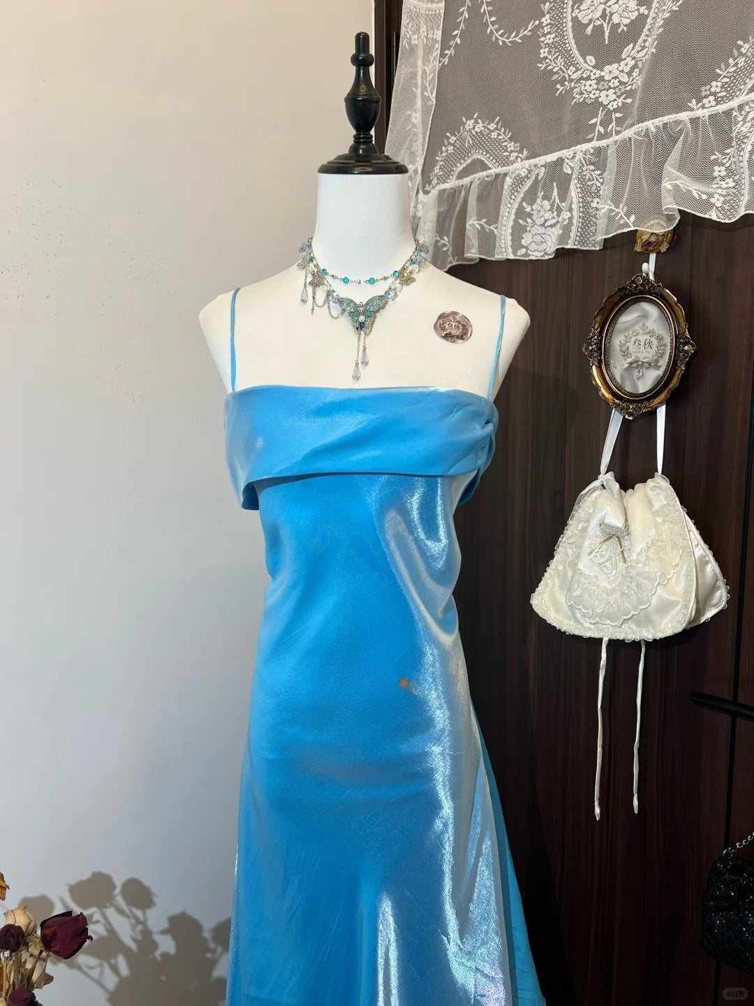 Wunderschönes dunkelolivgrünes herzförmiger Ausschnitt A-Linie Satin Tüll Kurzes Ballkleid Homecoming-Kleid ED02575
