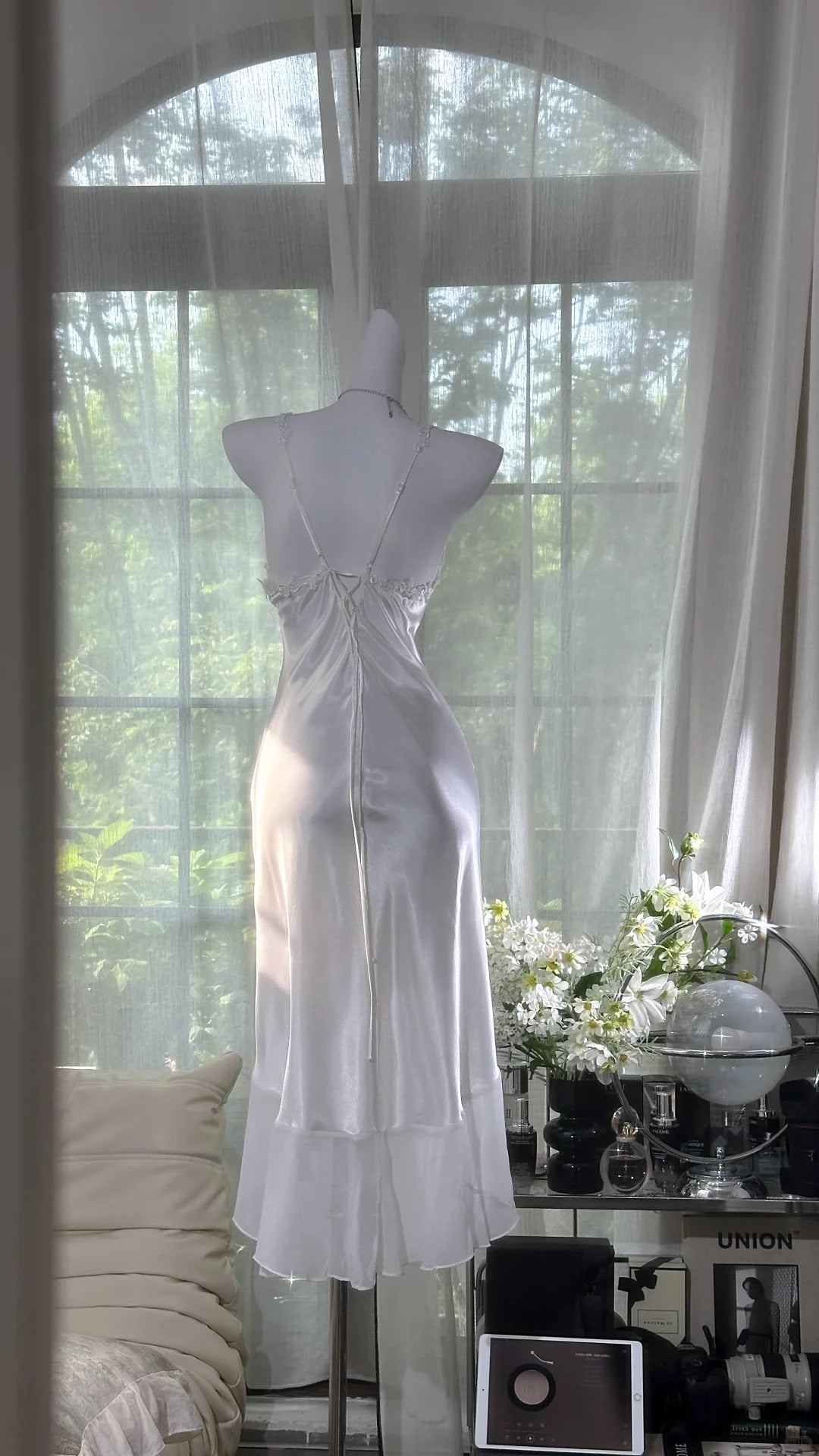 Elegant White Sheath Pool Party Dress Satin Spaghetti Strap Short Birthday Dress ED03710