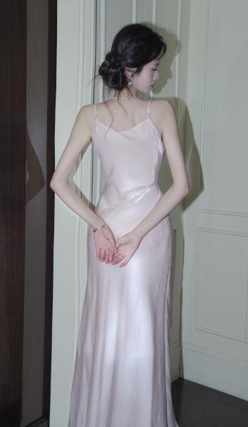 Wunderschönes dunkelolivgrünes herzförmiger Ausschnitt A-Linie Satin Tüll Kurzes Ballkleid Homecoming-Kleid ED02575