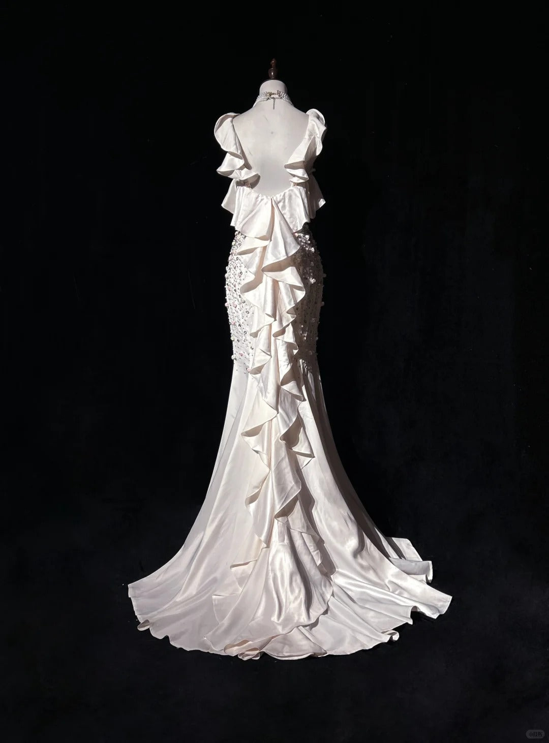 Superbe robe de soirée longue en satin fuchsia, style sirène, sans bretelles, ED02613
