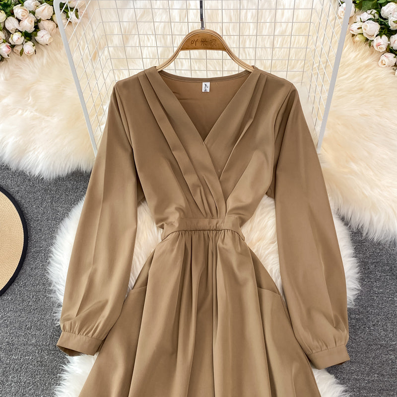 Robe simple à manches longues et col en V, robe tendance ED0373