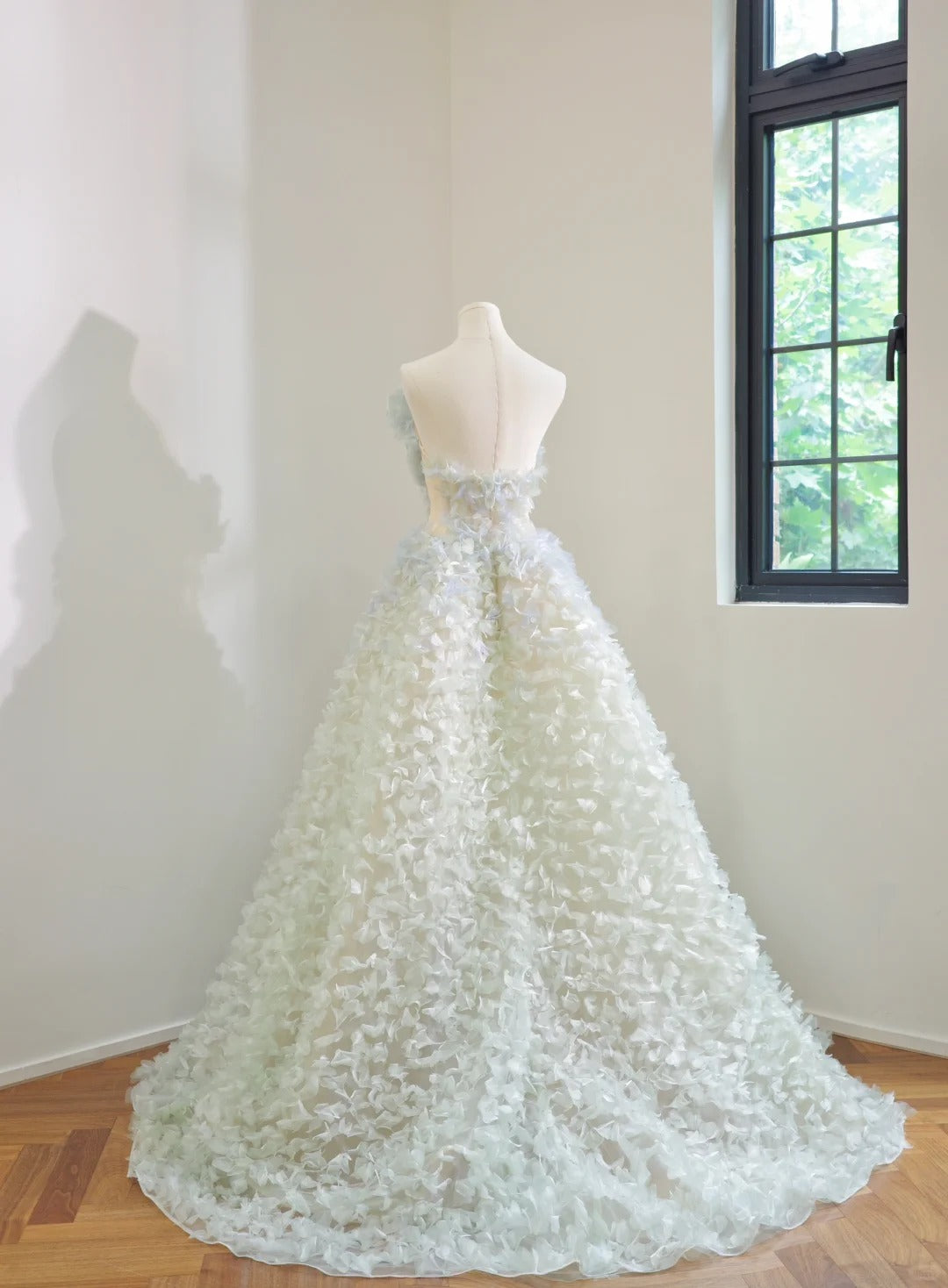 Wunderschönes dunkelolivgrünes herzförmiger Ausschnitt A-Linie Satin Tüll Kurzes Ballkleid Homecoming-Kleid ED02575