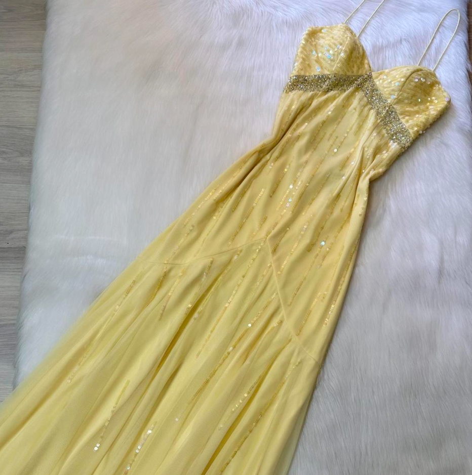 Wunderschönes dunkelolivgrünes herzförmiger Ausschnitt A-Linie Satin Tüll Kurzes Ballkleid Homecoming-Kleid ED02575