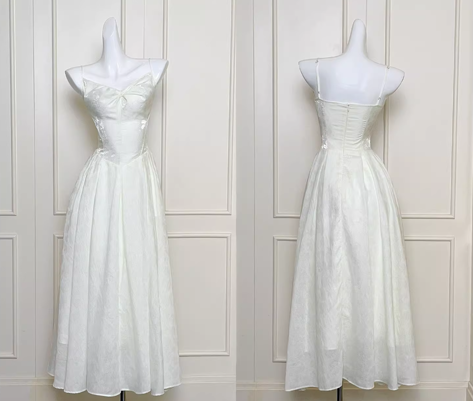 Wunderschönes dunkelolivgrünes herzförmiger Ausschnitt A-Linie Satin Tüll Kurzes Ballkleid Homecoming-Kleid ED02575