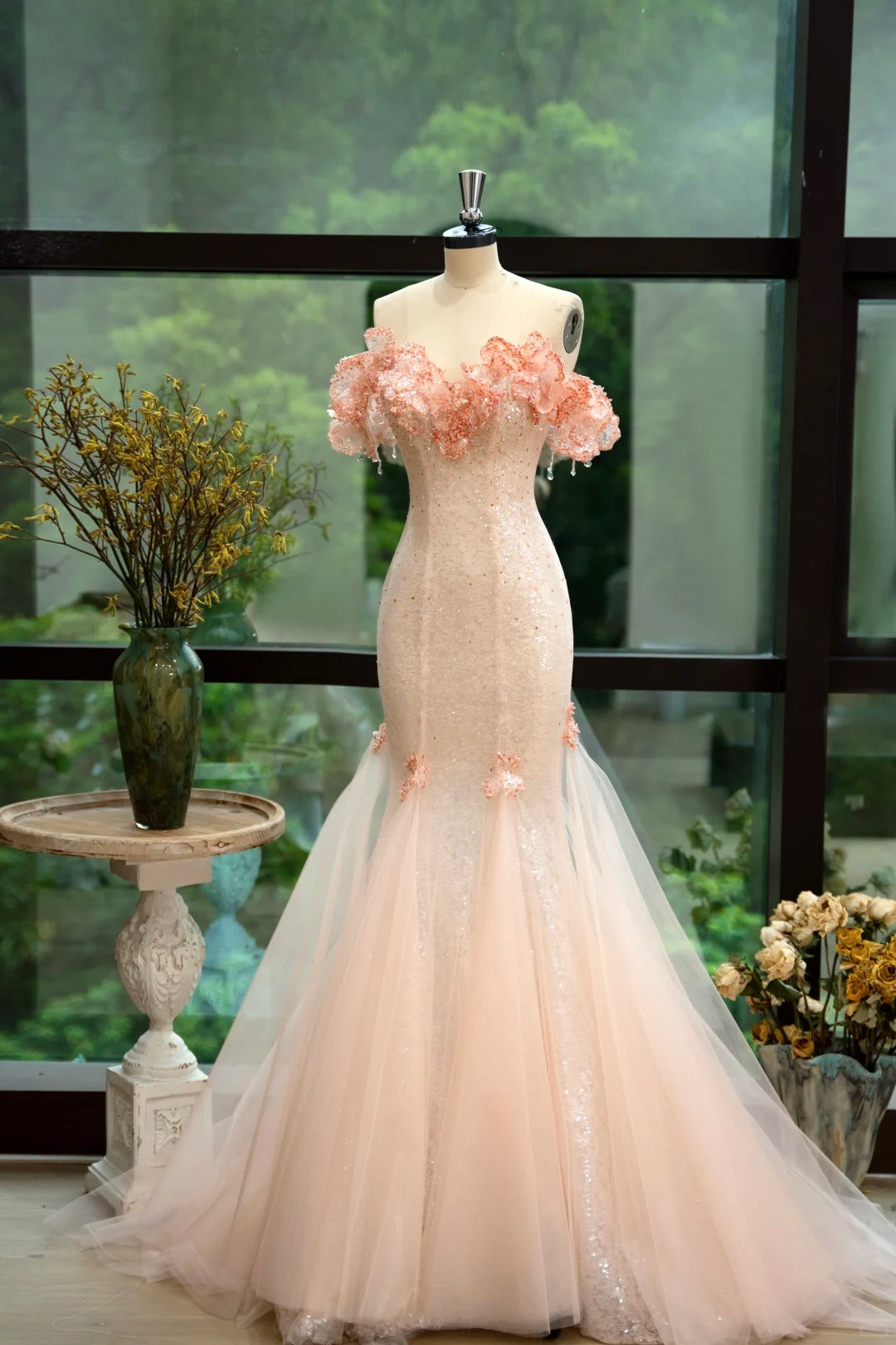 Wunderschönes dunkelolivgrünes herzförmiger Ausschnitt A-Linie Satin Tüll Kurzes Ballkleid Homecoming-Kleid ED02575