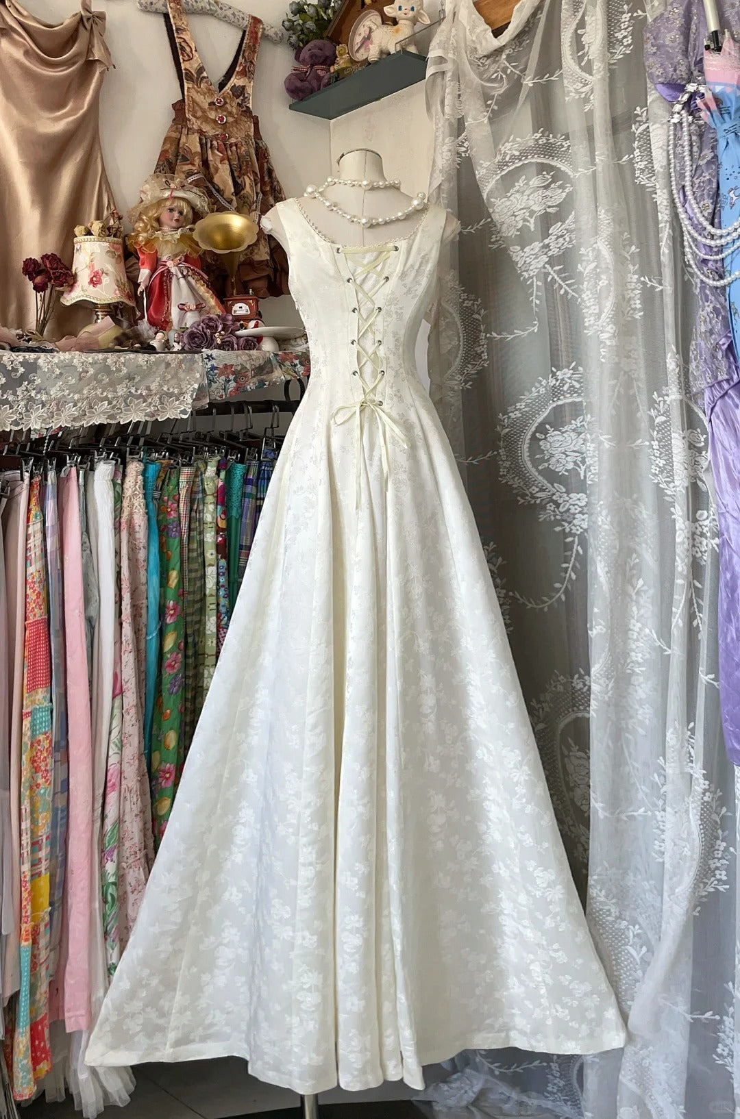 Wunderschönes dunkelolivgrünes herzförmiger Ausschnitt A-Linie Satin Tüll Kurzes Ballkleid Homecoming-Kleid ED02575
