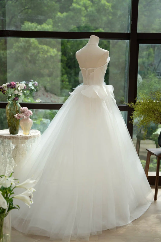 Modest White Strapless Bridal Dress Long Ball Gown Elegant Tulle Long Wedding Dress ED03873