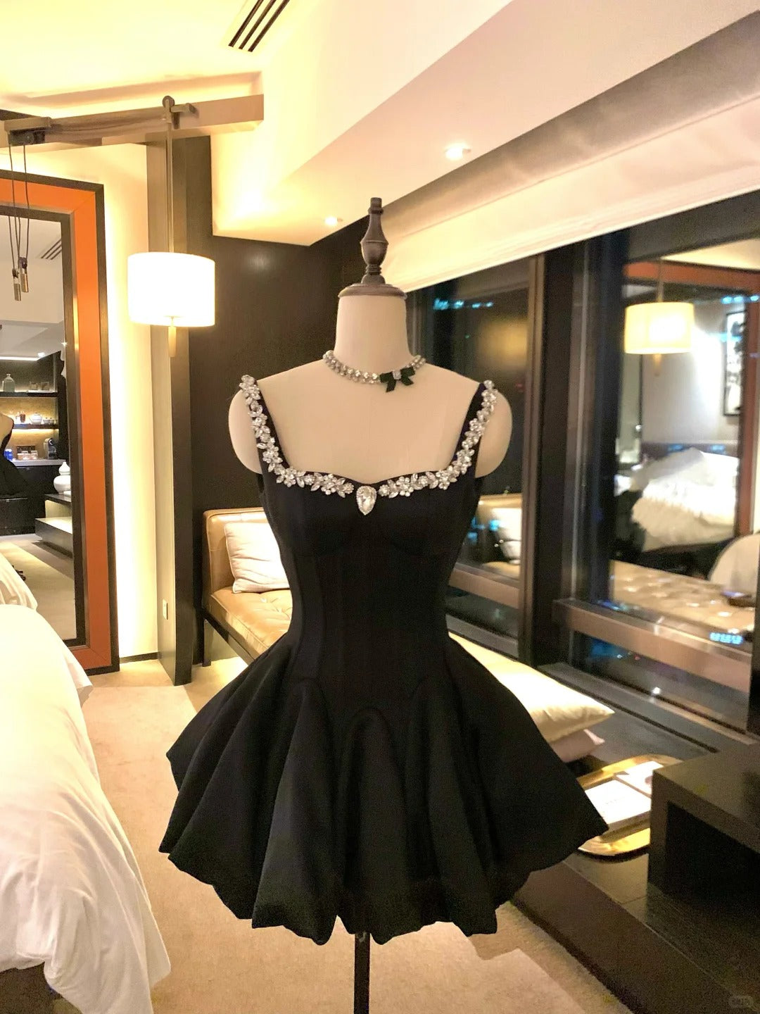 Stunning Straps Ball Gown Short Hoco Dresses Satin Rinestones Birthday Dress Cute Party Formal Dress ED03907