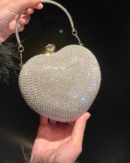 Zartrosa kleine quadratische Tasche gestrickte Kettentasche ED01434