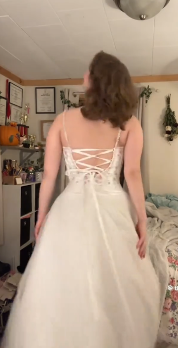 Superbe robe de soirée longue en satin fuchsia, style sirène, sans bretelles, ED02613
