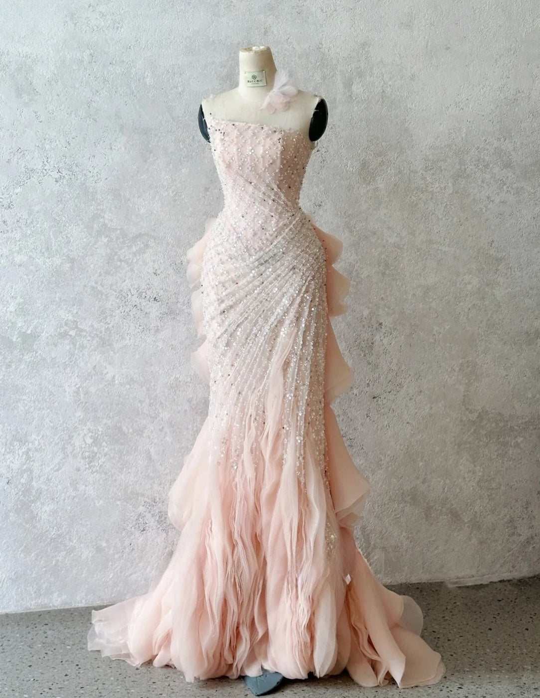 Wunderschönes dunkelolivgrünes herzförmiger Ausschnitt A-Linie Satin Tüll Kurzes Ballkleid Homecoming-Kleid ED02575