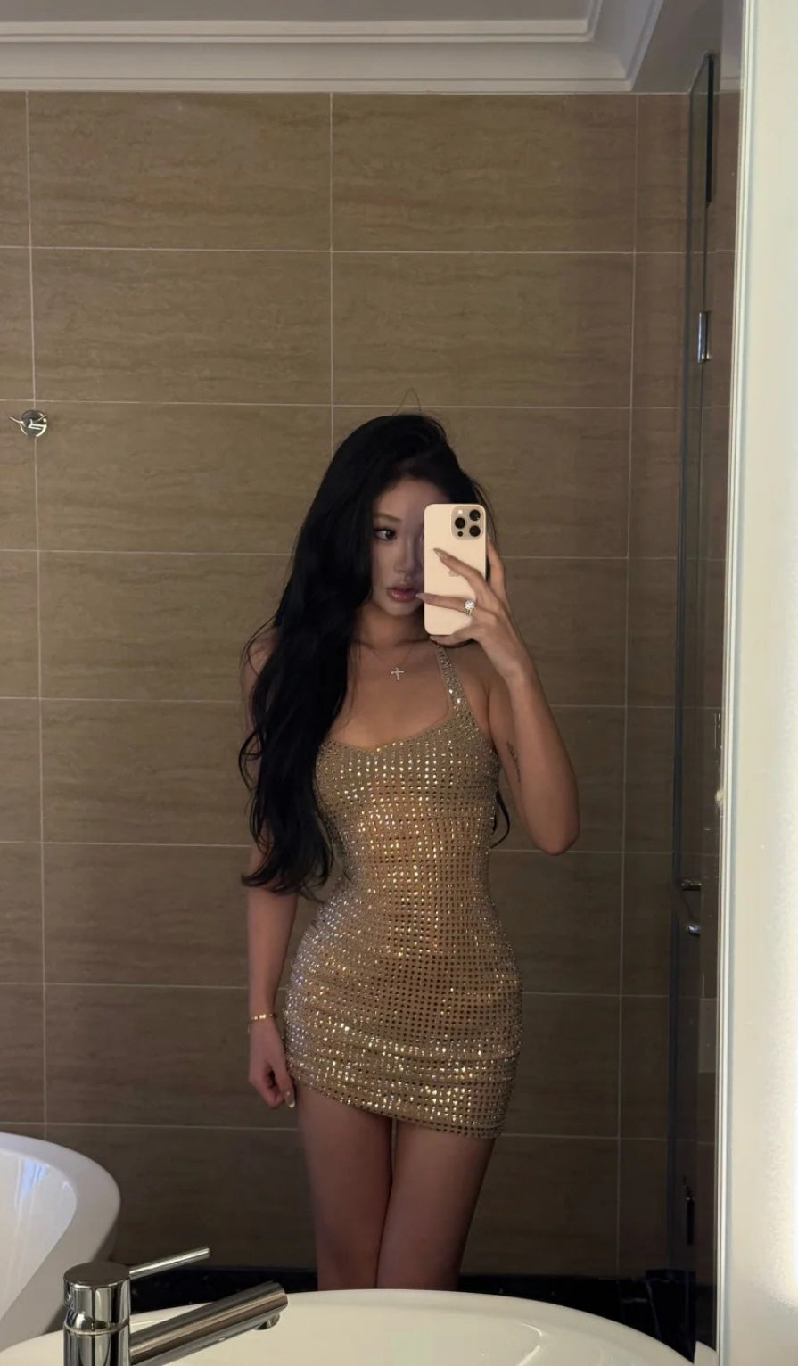 Sexy Bodycon Short Prom Dresses Halter Birthday Dresses Sparkly Diamond Champagne Homecoming Dresses ED04011