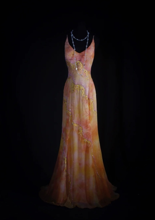 Wunderschönes dunkelolivgrünes herzförmiger Ausschnitt A-Linie Satin Tüll Kurzes Ballkleid Homecoming-Kleid ED02575