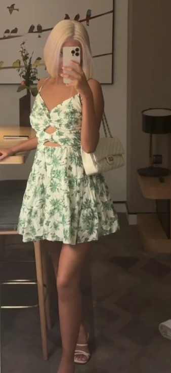 Sexy Straps A-Line Floral Satin Green Homecoming Dresses Birthday Dresses ED04039