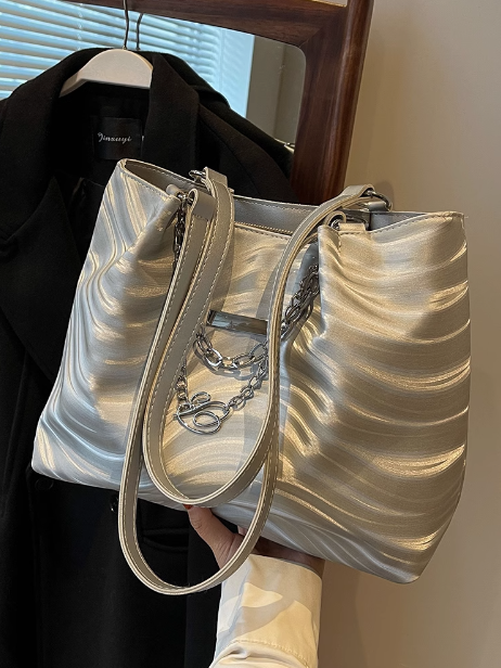 Versatile large-capacity commuter tote bag ED0405