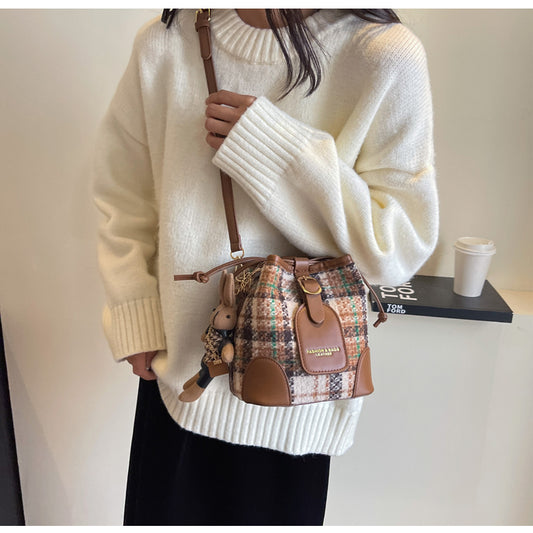 Vintage woolen plaid crossbody bucket bag ED0406