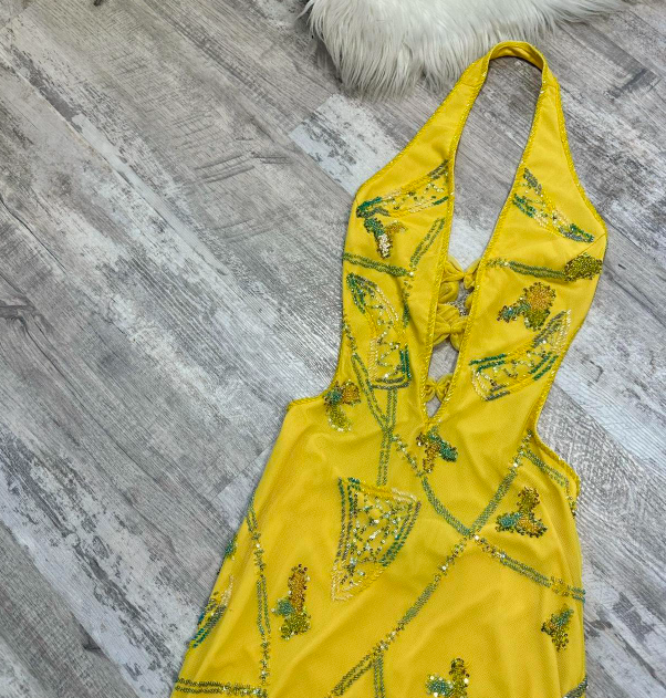 Wunderschönes dunkelolivgrünes herzförmiger Ausschnitt A-Linie Satin Tüll Kurzes Ballkleid Homecoming-Kleid ED02575