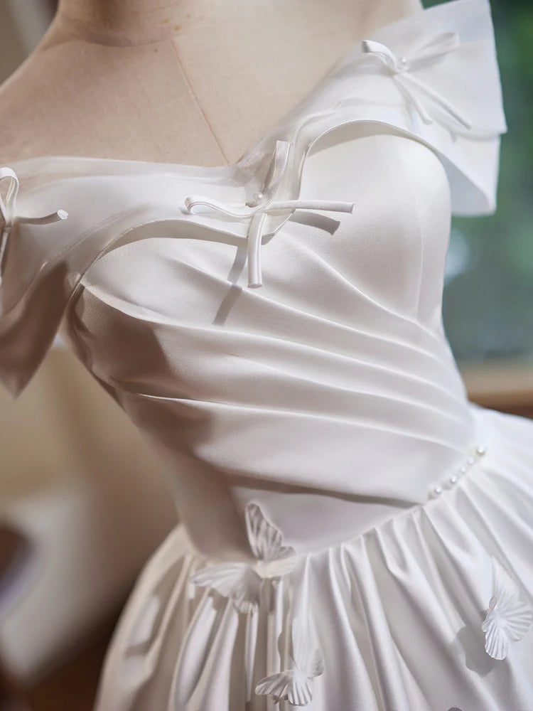 A-Linie Off Shoulder Satin Weißes Kurzes Ballkleid, Weißes Homecoming-Kleid ED041