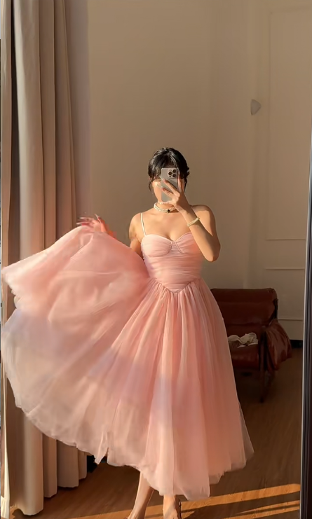 Sweet Pink Ball Gown Spaghetti Strap Formal Dress 18th Birthday Dress EvaFashionDress Sweet Pink Ball Gown Spaghetti Strap Formal Dress 18th Birthday Dress EvaFashionDress