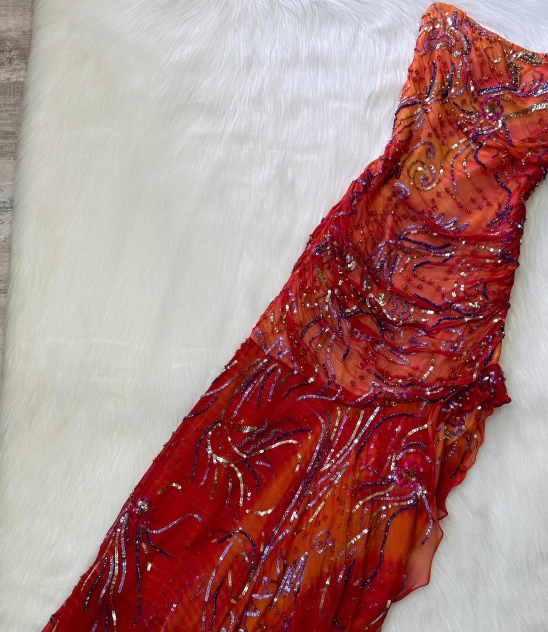 Wunderschönes dunkelolivgrünes herzförmiger Ausschnitt A-Linie Satin Tüll Kurzes Ballkleid Homecoming-Kleid ED02575