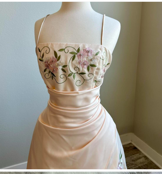 Wunderschönes dunkelolivgrünes herzförmiger Ausschnitt A-Linie Satin Tüll Kurzes Ballkleid Homecoming-Kleid ED02575