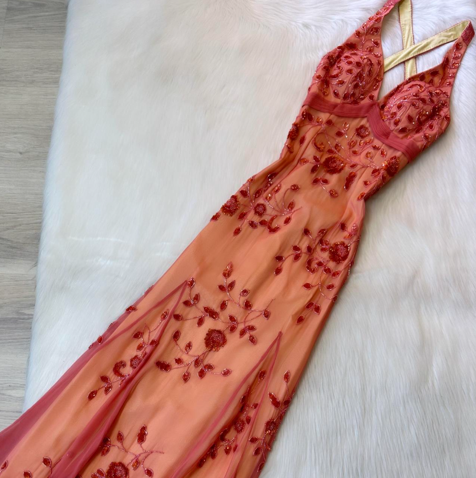 Wunderschönes dunkelolivgrünes herzförmiger Ausschnitt A-Linie Satin Tüll Kurzes Ballkleid Homecoming-Kleid ED02575