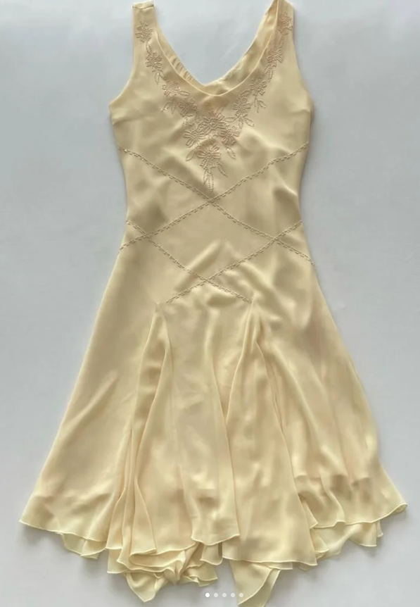 Wunderschönes dunkelolivgrünes herzförmiger Ausschnitt A-Linie Satin Tüll Kurzes Ballkleid Homecoming-Kleid ED02575