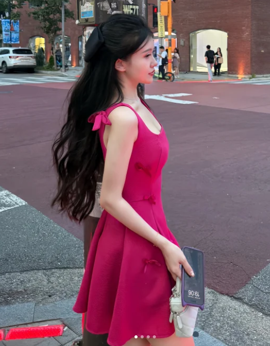 Wunderschönes dunkelolivgrünes herzförmiger Ausschnitt A-Linie Satin Tüll Kurzes Ballkleid Homecoming-Kleid ED02575