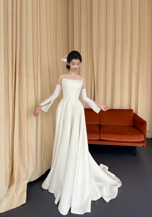 Timeless Strapless A-line Simple Wedding Dresses Ivory Bridal Gowns ED04428