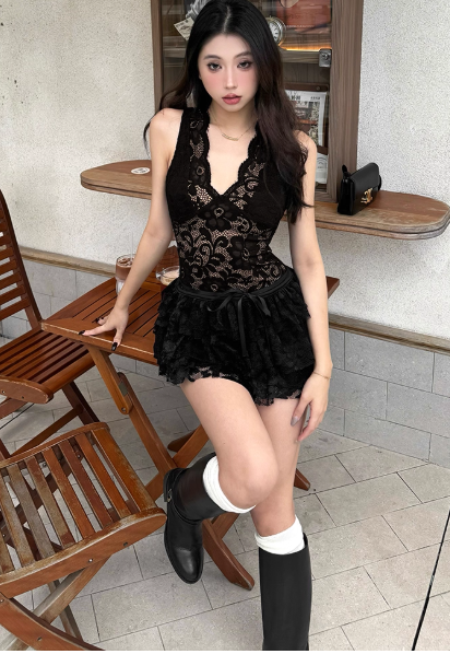 Black Homecoming Dresses Halter Neck Lace Women's Short Dresses Sexy Birthday Dresses ED04437