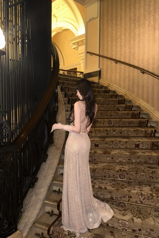 Sexy Spaghetti Strap Sheath Long Prom Dresses with Slits Gold Backless Evening Dresses ED04507