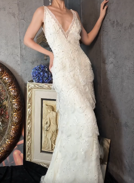 Glam V-neck Sheath Long Prom Dresses Lace Beading White Formal Dresses ED04515