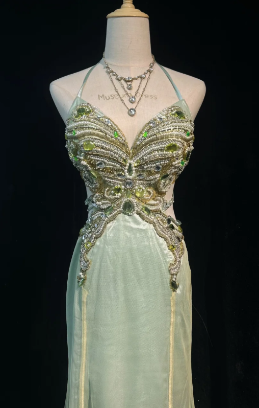 Vintage Mermaid V-neck Light Green Long Prom Dresses Chiffon Beaded Evening Gowns Light Green Formal Dresses ED04521
