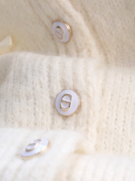 Cardigan court en maille à col rond et nœud style Chanel ED0457