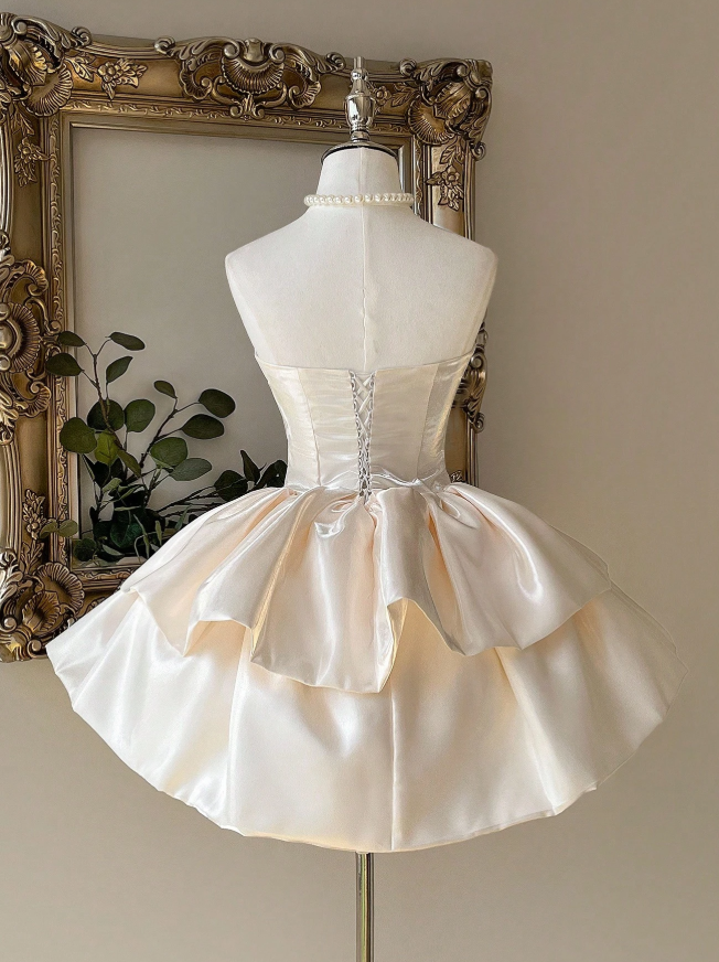 Cute Strapless Ball Gown Champagne Homecoming Dresses Sleeveless Birthday Dresses Satin Party Dresses ED04583