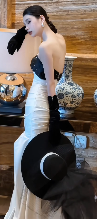 Glam Strapless Mermaid Long Prom Dresses , White Evening Dresses ED04598