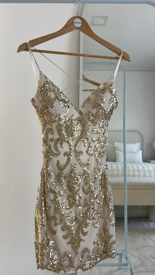 Gorgeous Spaghetti Strap Sheath Short Prom Dresses Sequined Backless Birthday Dresses Gold Sleeveless Homecoming Dresses ED04645