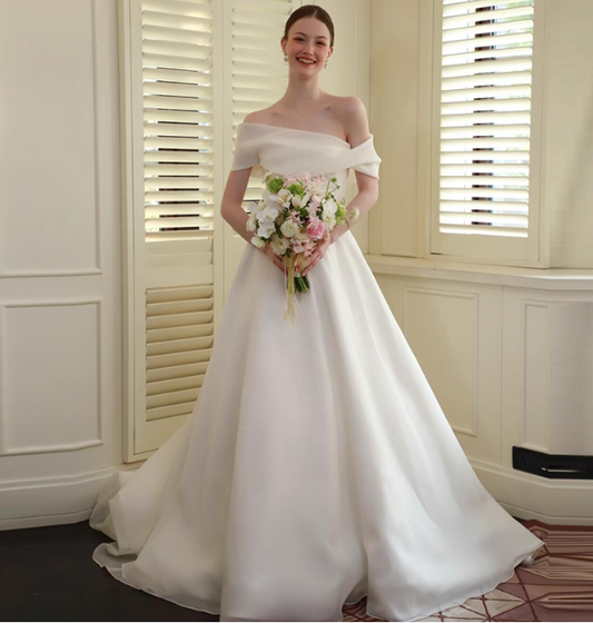 Timeless Off-the-shoulder A-Line Wedding Dresses Chiffon White Bridal Gowns Simple Bridal Dresses ED04663
