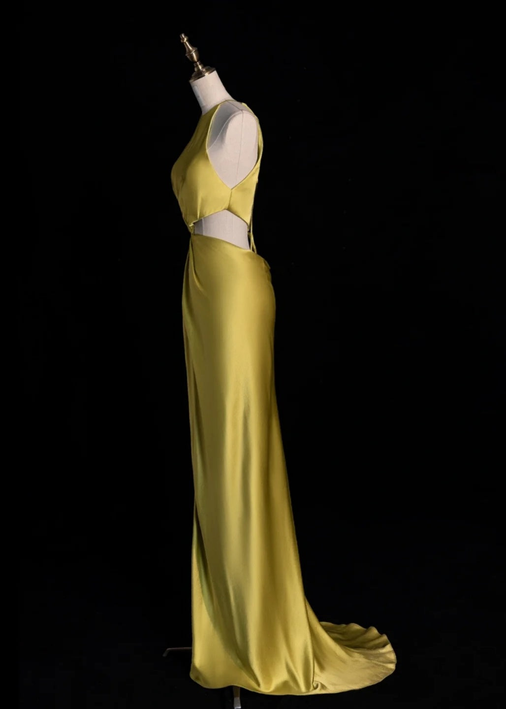 Simple Jewel Sheath Long Prom Dresses Satin Yellow Formal Dresses ED04699