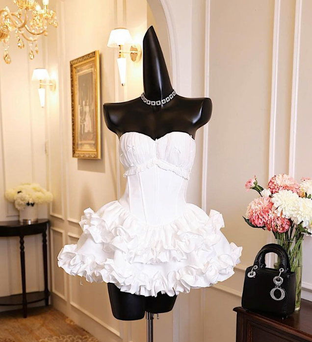 Cute Strapless Ball Gown White Birthday Dresses Sexy Christmas Dress ED04736