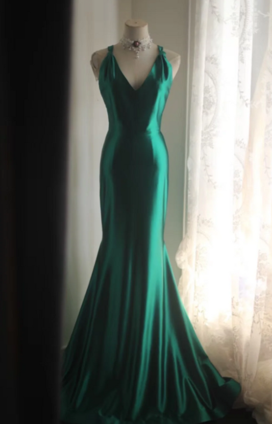 Vintage V-neck Mermaid Green Long Prom Dresses Satin Green Long Formal Dresses Sleeveless Wedding Guest Dresses ED04833