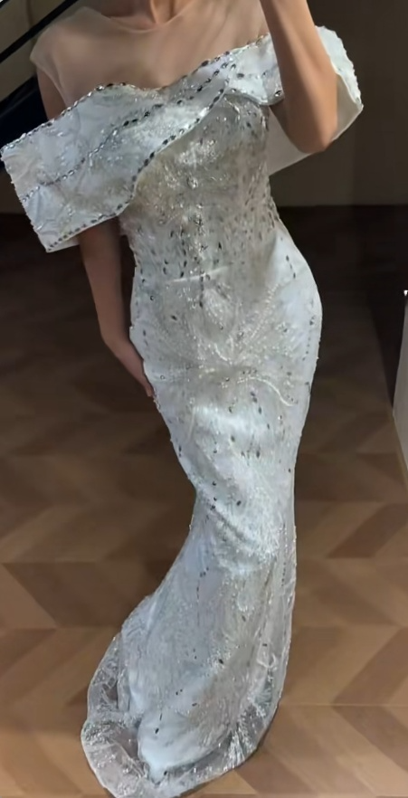 Elegant Off-the-shoulder Sheath White Long Prom Dresses Tulle Beaded White Wedding Guset Dresses ED04886