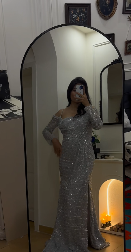Elegant Off-the-shoulder Mermaid Long Prom Dresses Tulle Sequins Silver Formal Dresses Evening Gowns with Slits ED04897
