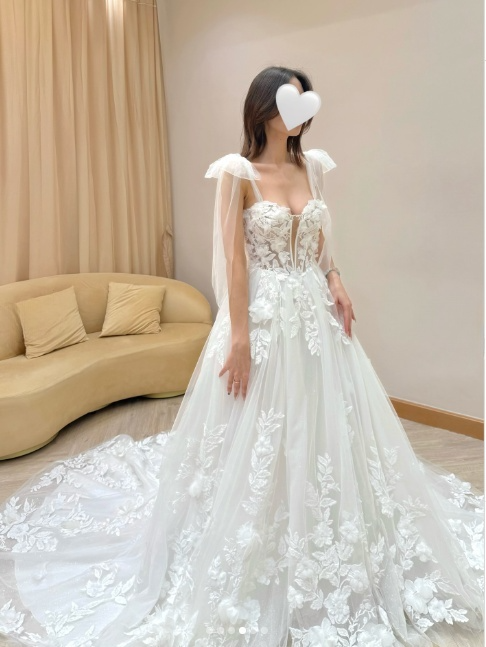 Simple Off-the-shoulder A-Line Long Wedding Dresses Applique Tulle White Bridal Gowns ED04904