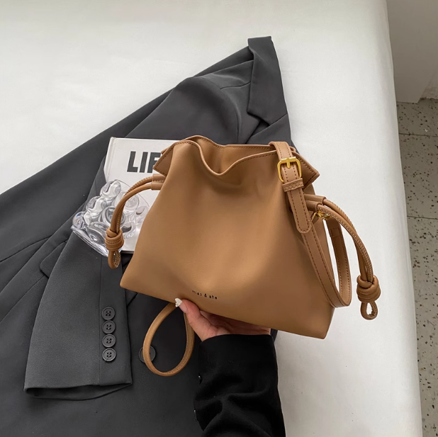 Versatile Cloud Drawstring Bucket Bag Single Shoulder Crossbody Bag ED0496