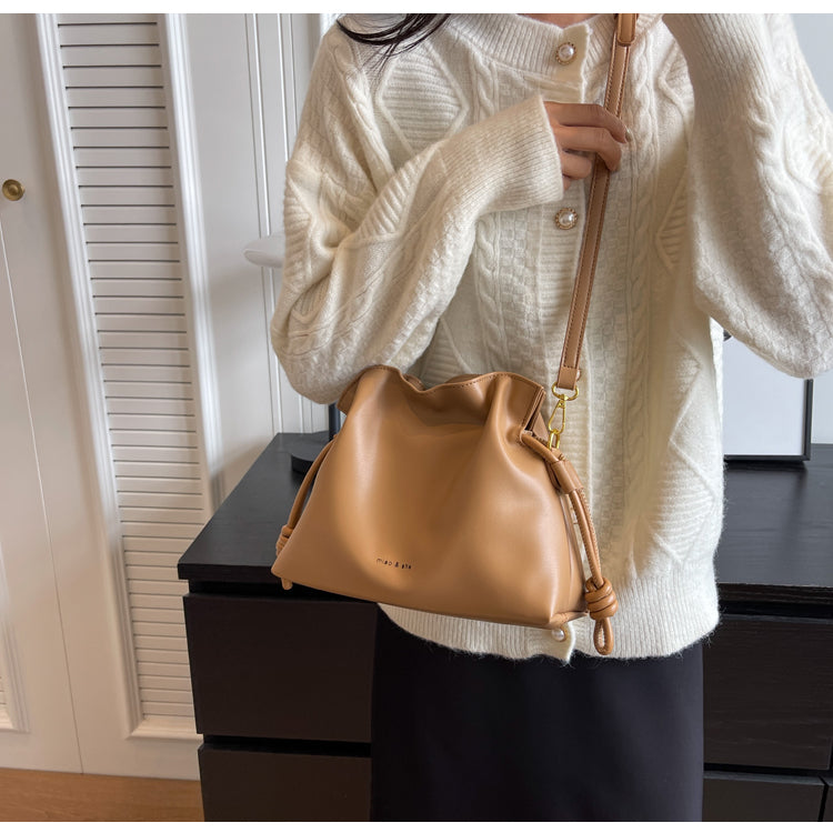 Versatile Cloud Drawstring Bucket Bag Single Shoulder Crossbody Bag ED0496