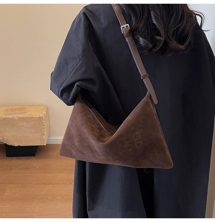 Sac bandoulière vintage en peau de cerf ED0498