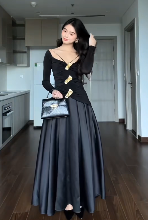 Glam V-neck Two-Piece Long Prom Dress Satin Black Guest Dress ED04990