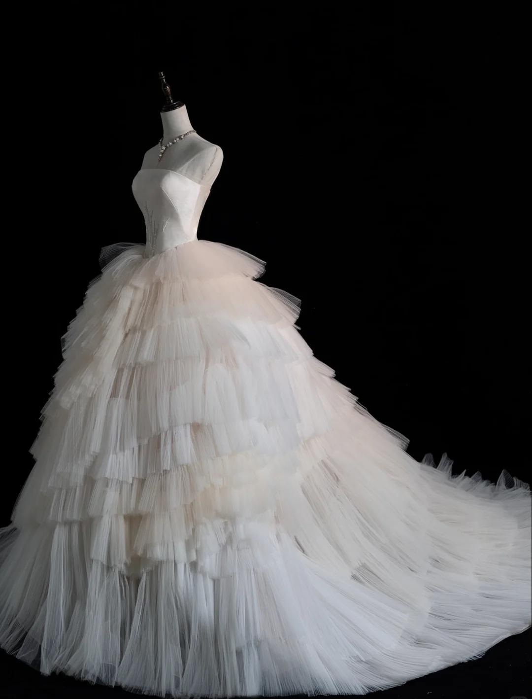 Elegant Strapless Ball Gown Long Wedding Dress Sleeveless Bridal Gown Tulle Bride Dress ED04998