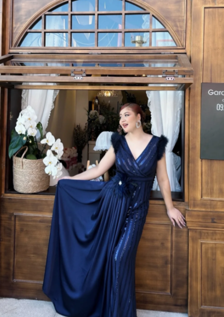 Elegant V-neck Sheath Navy Blue Mother of the Bride Dresses Satin Navy Blue Wedding Guest Dresses ED05017